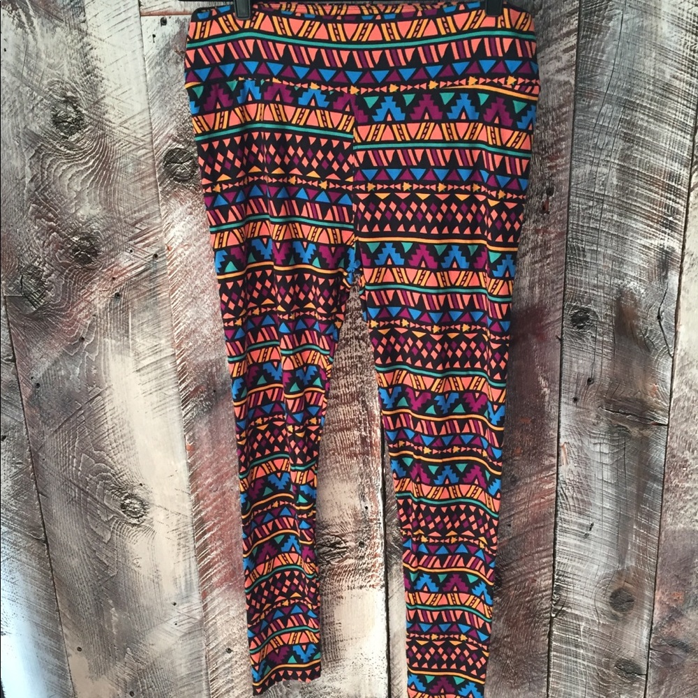 NWOT Lularoe Leggings, size TC